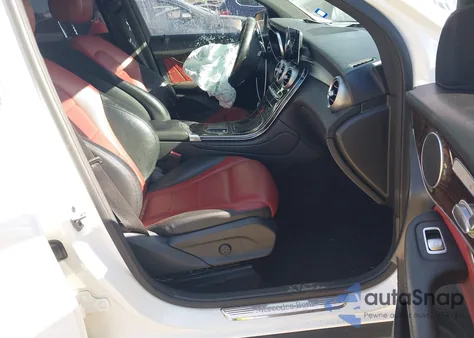 2021 Mercedes-Benz Glc 300 Suv from USA, damaged, VIN W1N0G8DB2MV318841